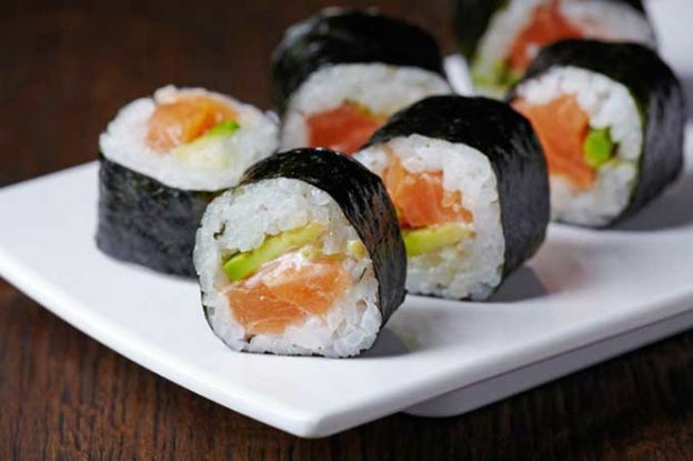 maki-sushi-tuoi-ngon